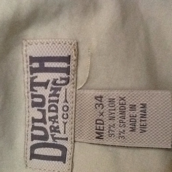 Duluth Trading Company Khaki Cargo Pants Medium - Picture 4 of 9